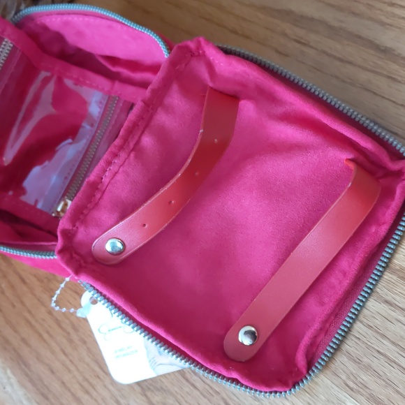 JS Jessica Simpson Jewelry Organizer - Picture 13 of 15